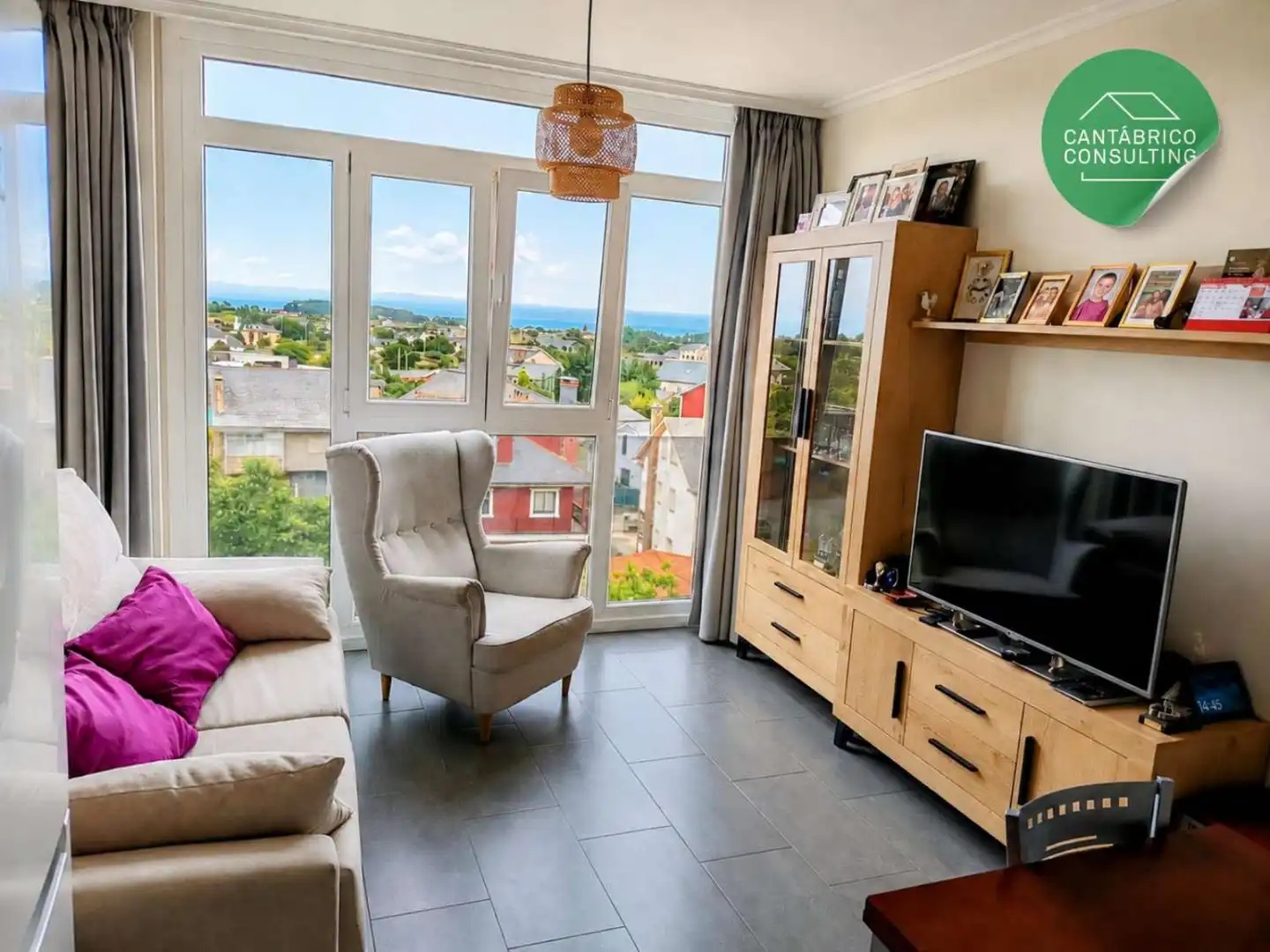 Sala de estar de Piso en venta en Ribadeo con Calefacción y Amueblado