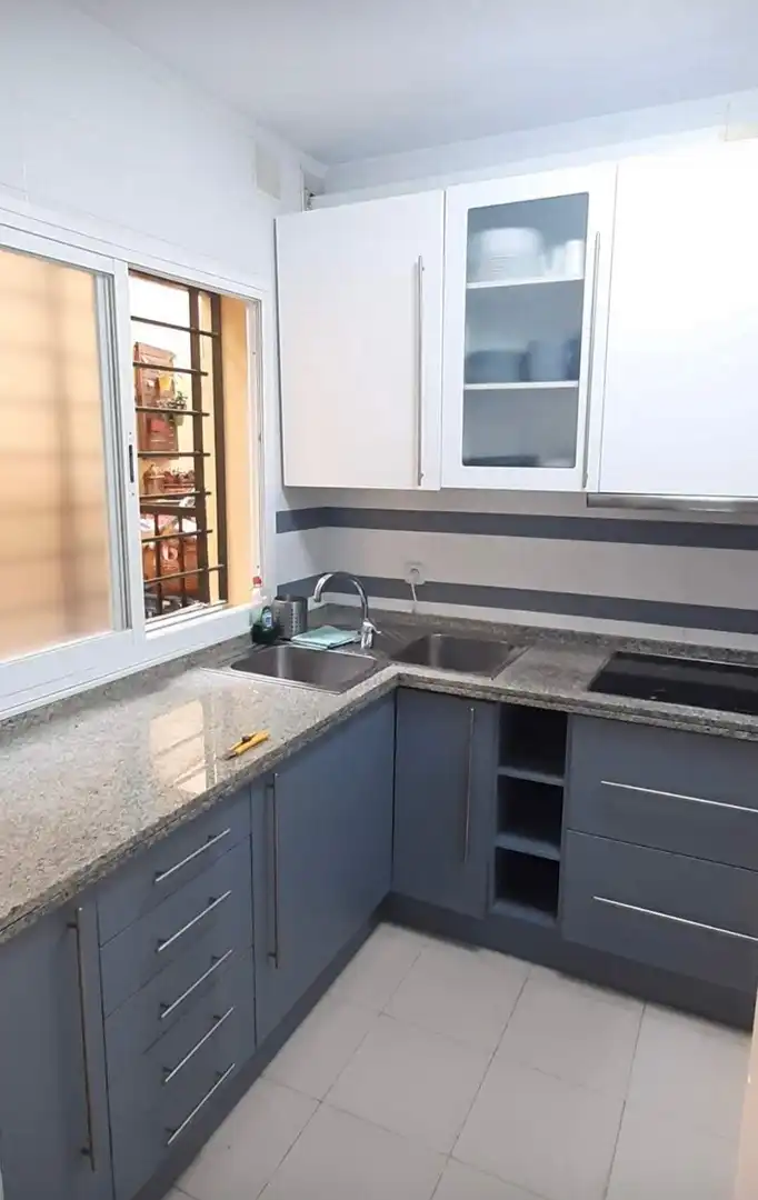 Cuina de Pis en venda en Málaga amb Terrassa i Moblat
