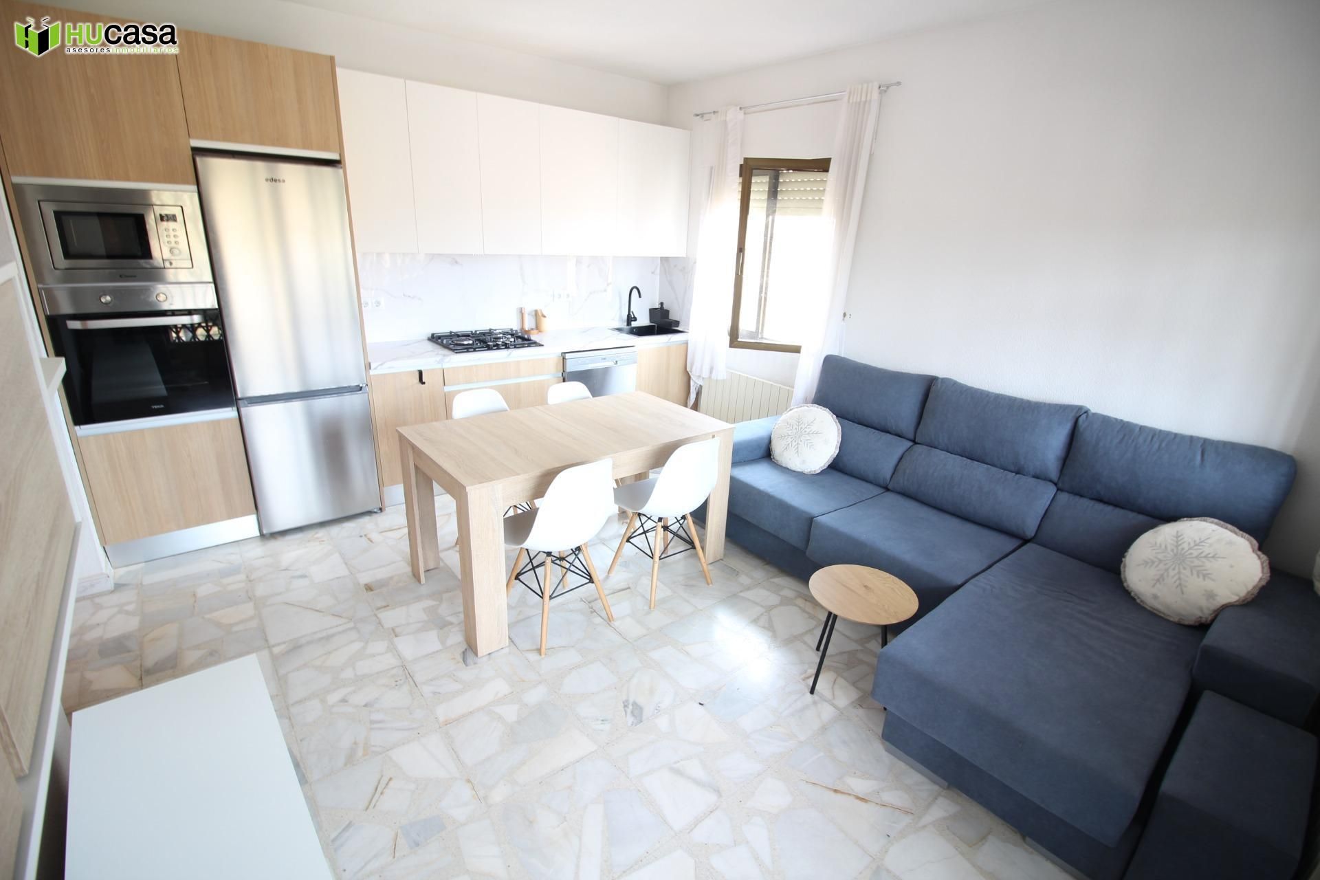 Living room of Flat to rent in  Toledo Capital  with Air Conditioner, Heating and Terrace