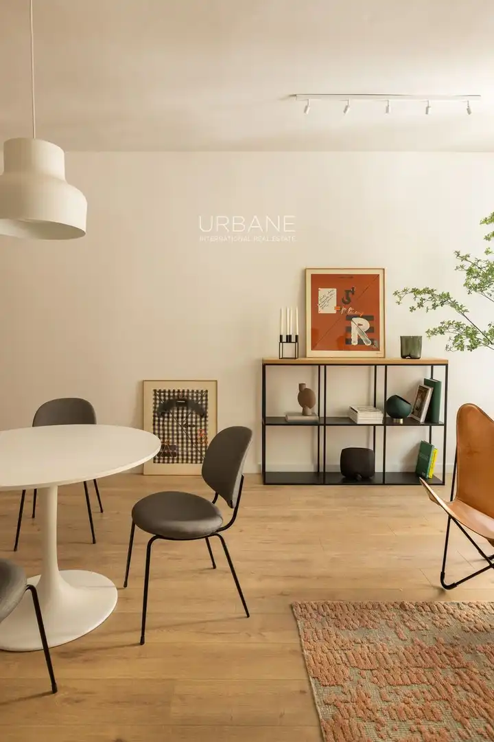 Flat with pool for sale in GÈNOVA, imagen 2