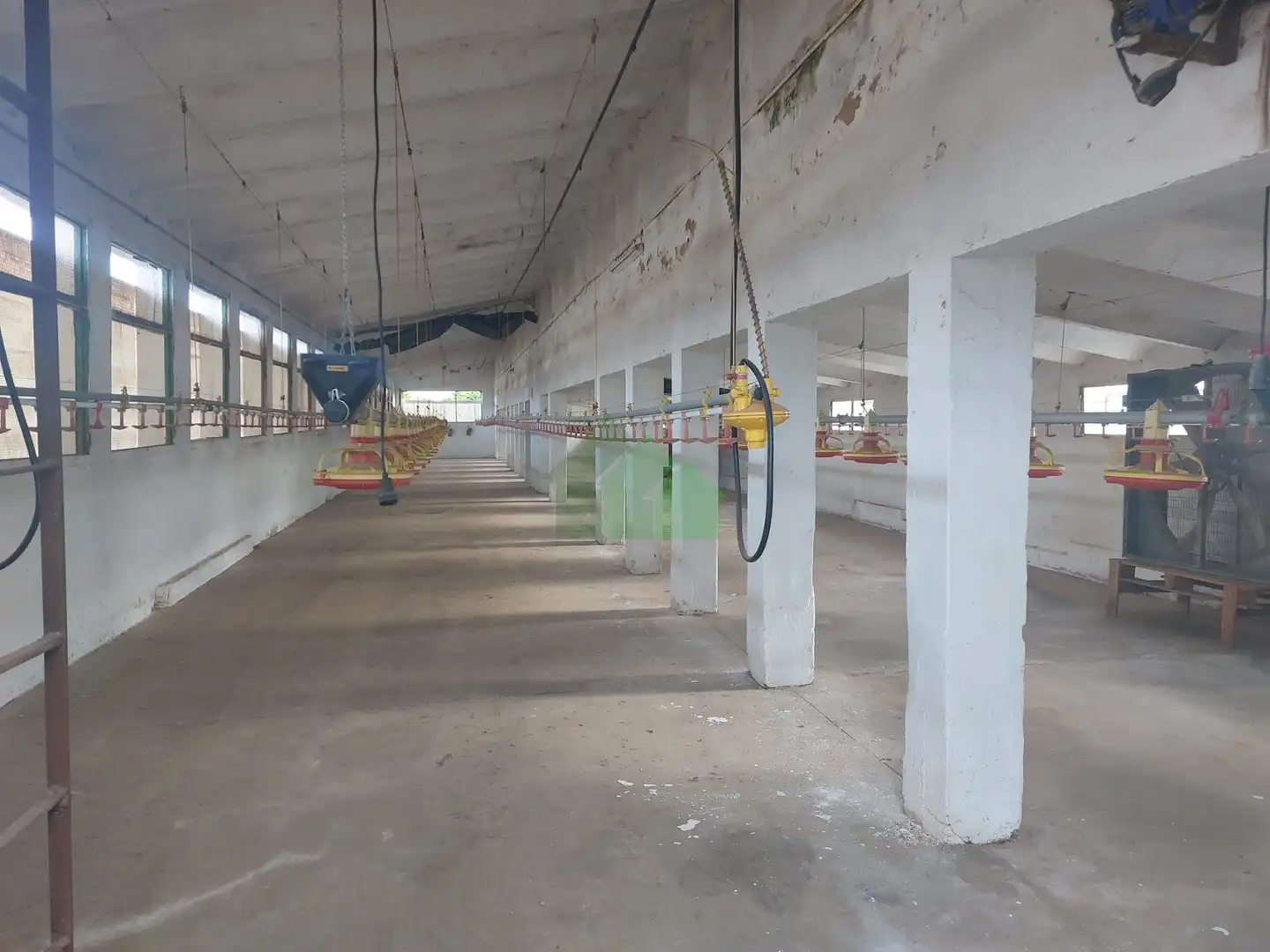 Nau industrial en venda a Puebla de la Calzada, imagen 33