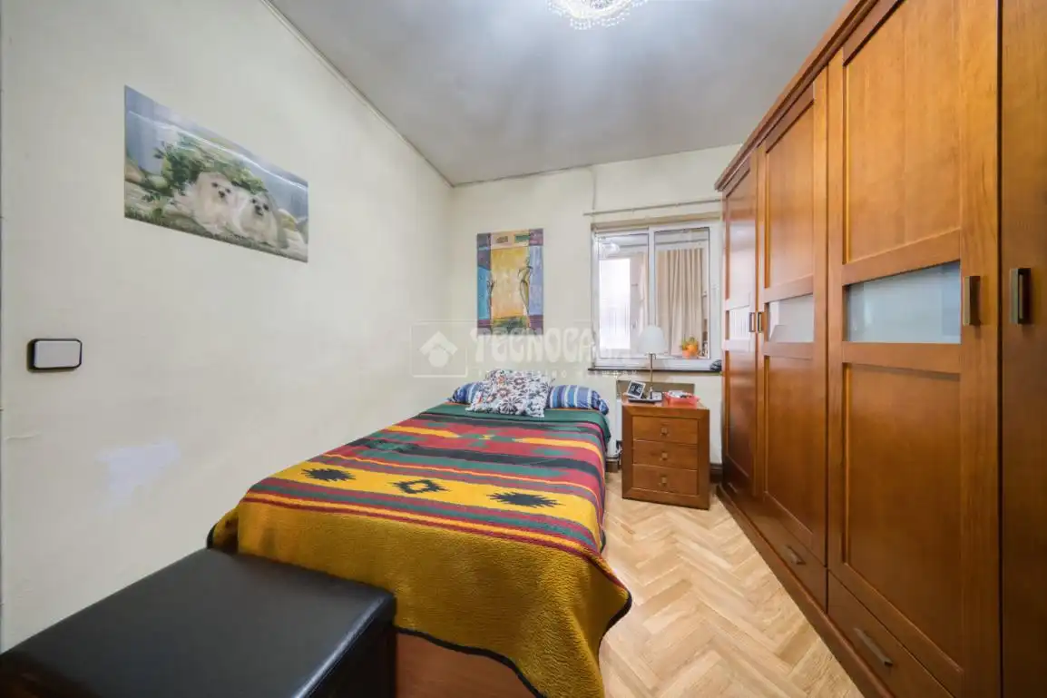 Habitación de Piso en venta en Valladolid con Calefacción, Terraza y Trastero