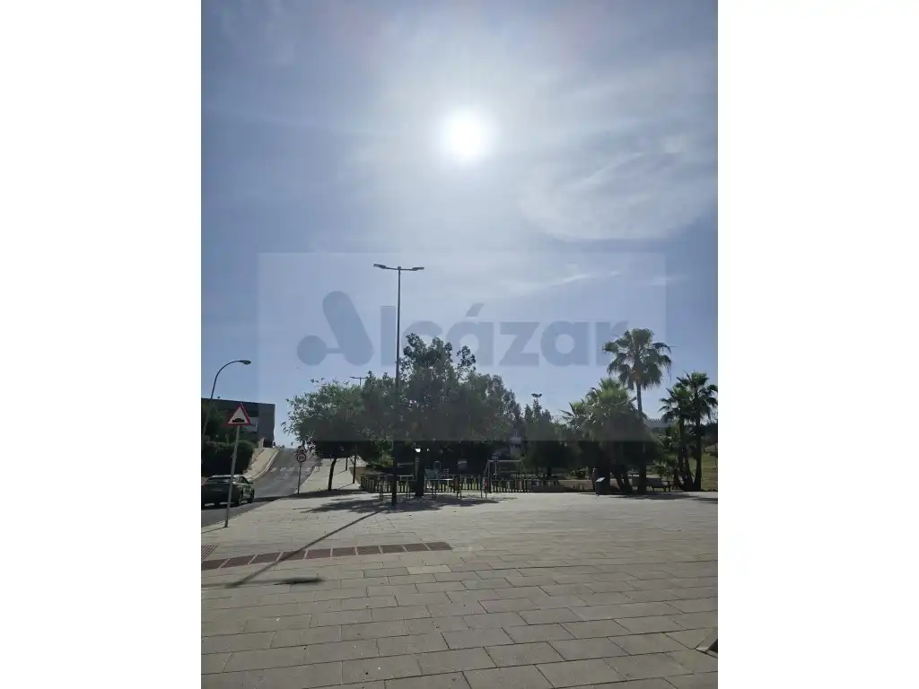 Flat for sale in Calle Maestro Rafael Leña, Nueva Alcalá