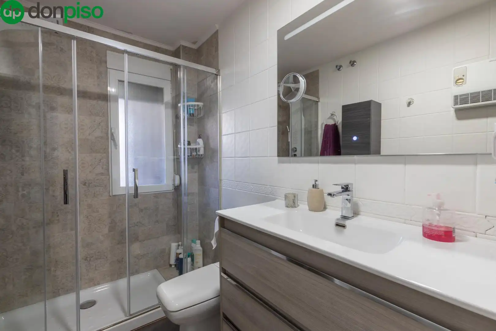 Bathroom of Houses for sale in Armilla  with Air Conditioner and Terrace