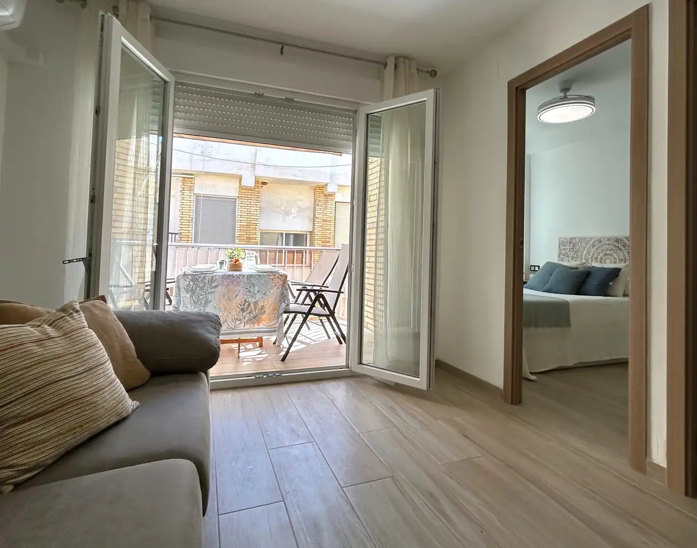Terraza de Piso de alquiler en Torrenueva Costa con Aire acondicionado, Amueblado y Horno