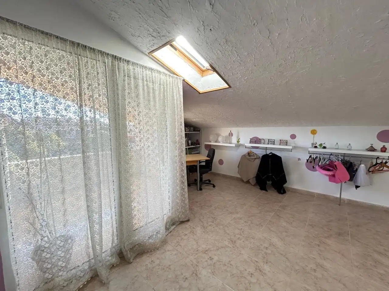 Schlafzimmer von Haus oder Chalet zum Verkauf in El Casar mit Heizung, Privatgarten und Terrasse