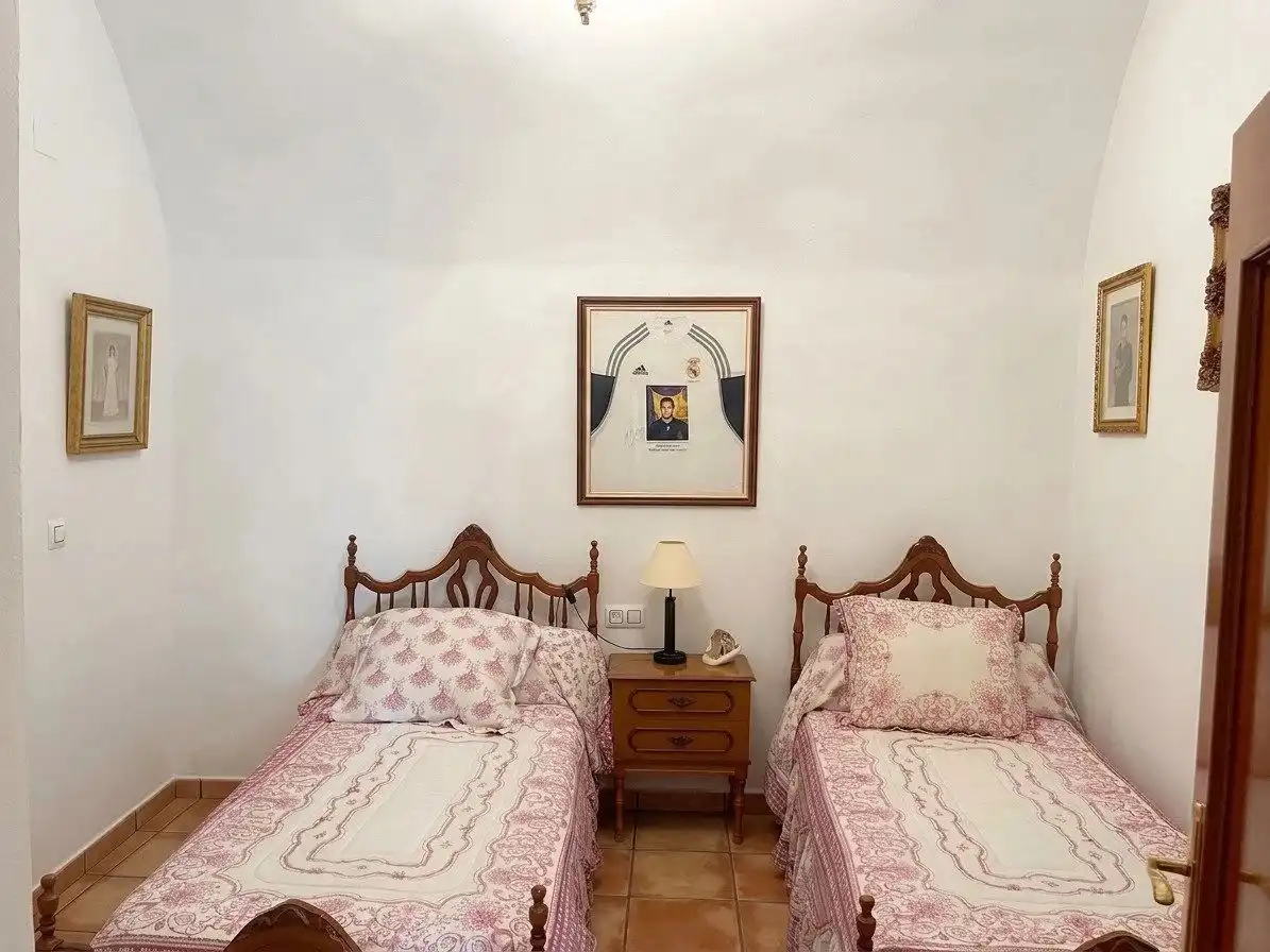 Schlafzimmer von Gebäude zum Verkauf in Arroyo de San Serván, Badajoz