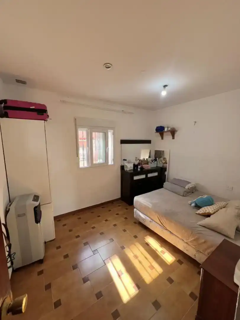 Habitación de Piso en venta en Algeciras con Trastero