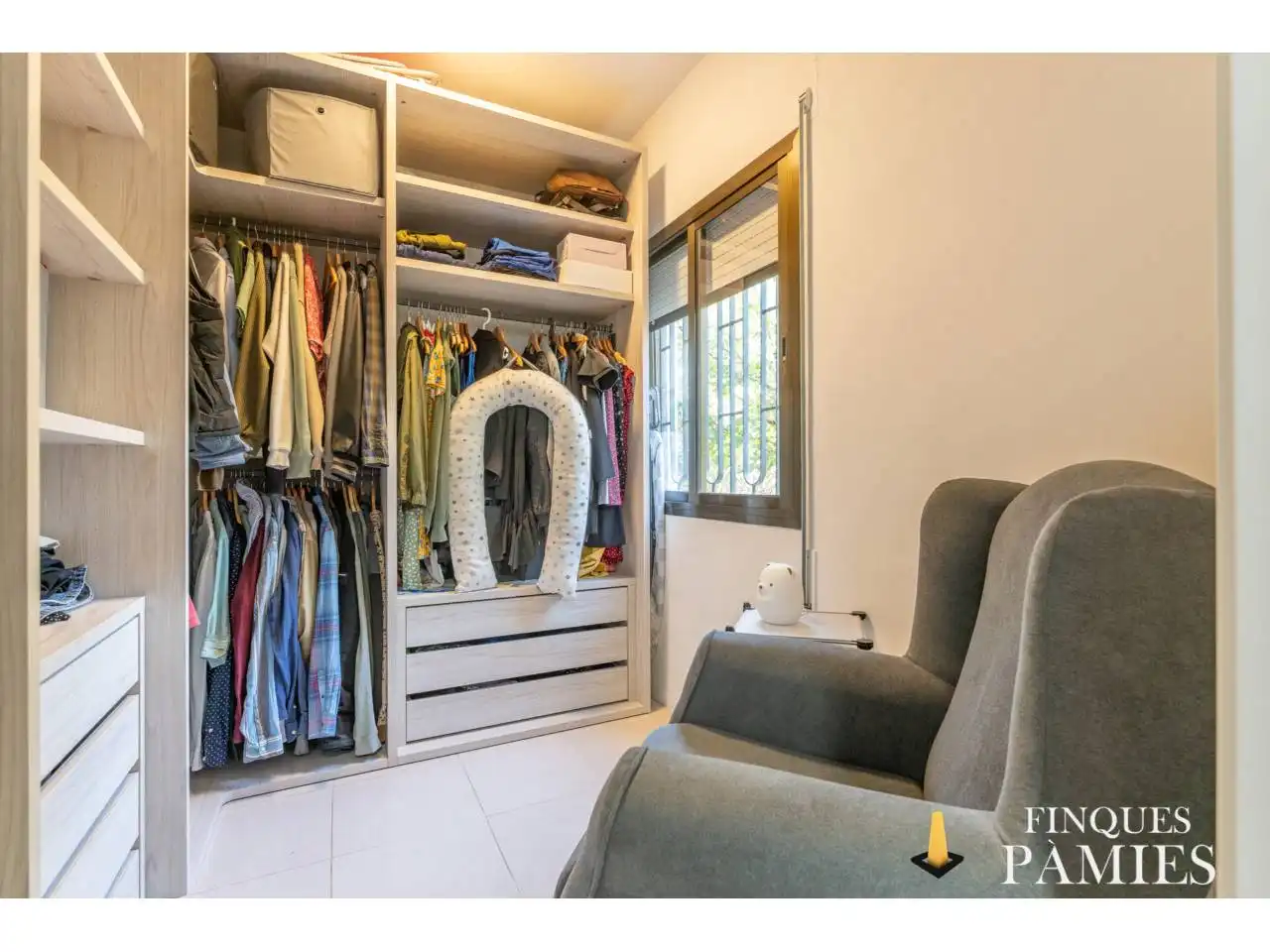Habitación de Finca rústica en venta en Reus con Aire acondicionado, Calefacción y Jardín privado