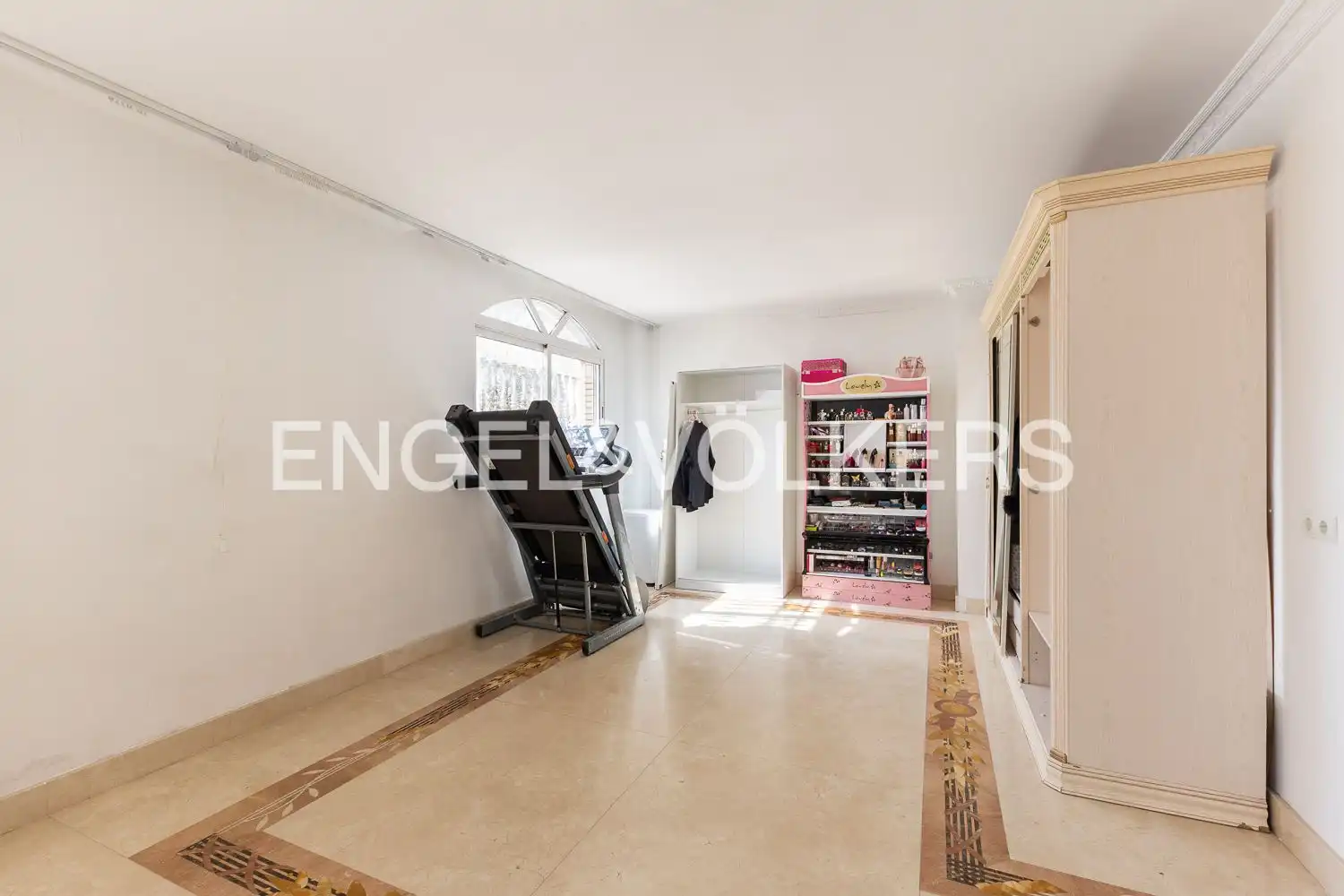 Casa o xalet en venda en Valencia amb Aire condicionat, Calefacció i Terrassa