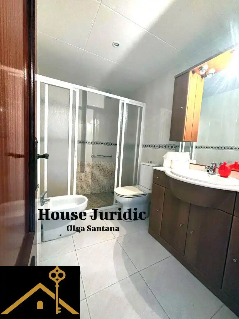 Baño de Piso en venta en Mataró con Calefacción, Trastero y Amueblado