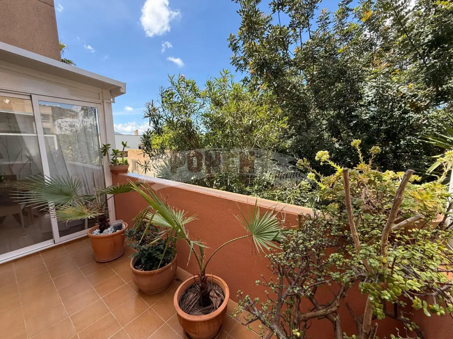 Terrasse von Erdgeschoss zum Verkauf in Santa Eulària des Riu mit Klimaanlage, Terrasse und Abstellraum