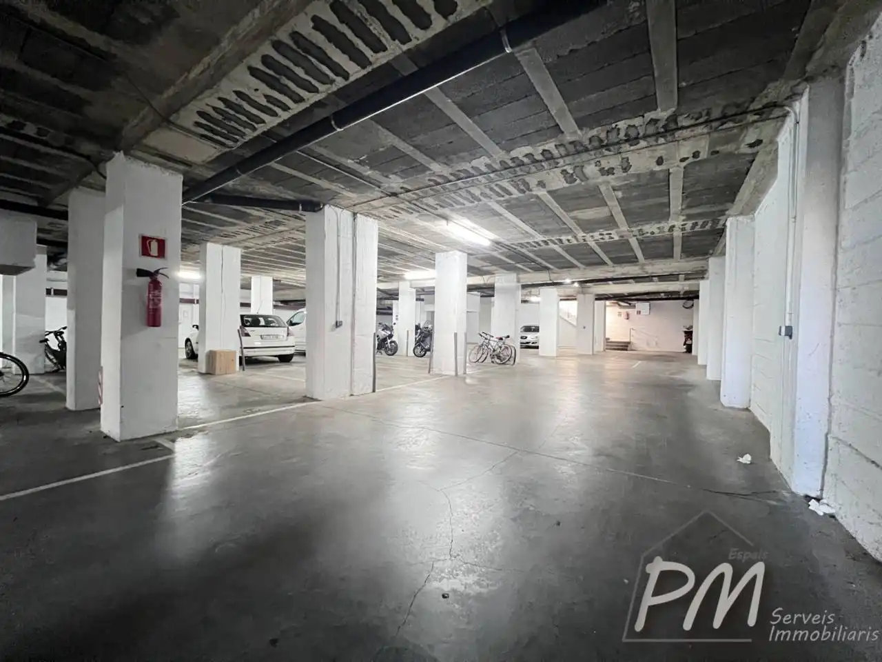 Parking of Garage for rent in Girona