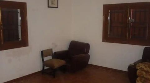 Foto 3 de Planta baixa en venda a Avenida Valdecarriches, 34, El Carpio de Tajo, Toledo