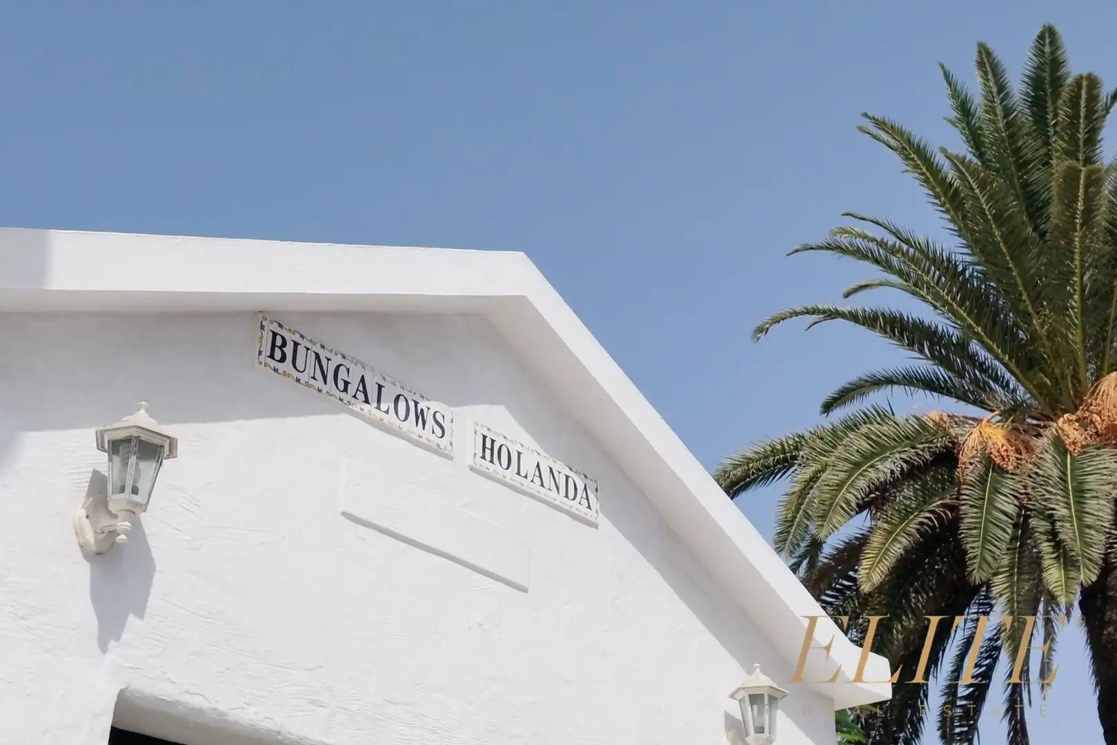Vista exterior de Casa o xalet en venda en San Bartolomé de Tirajana amb Aire condicionat, Calefacció i Jardí privat