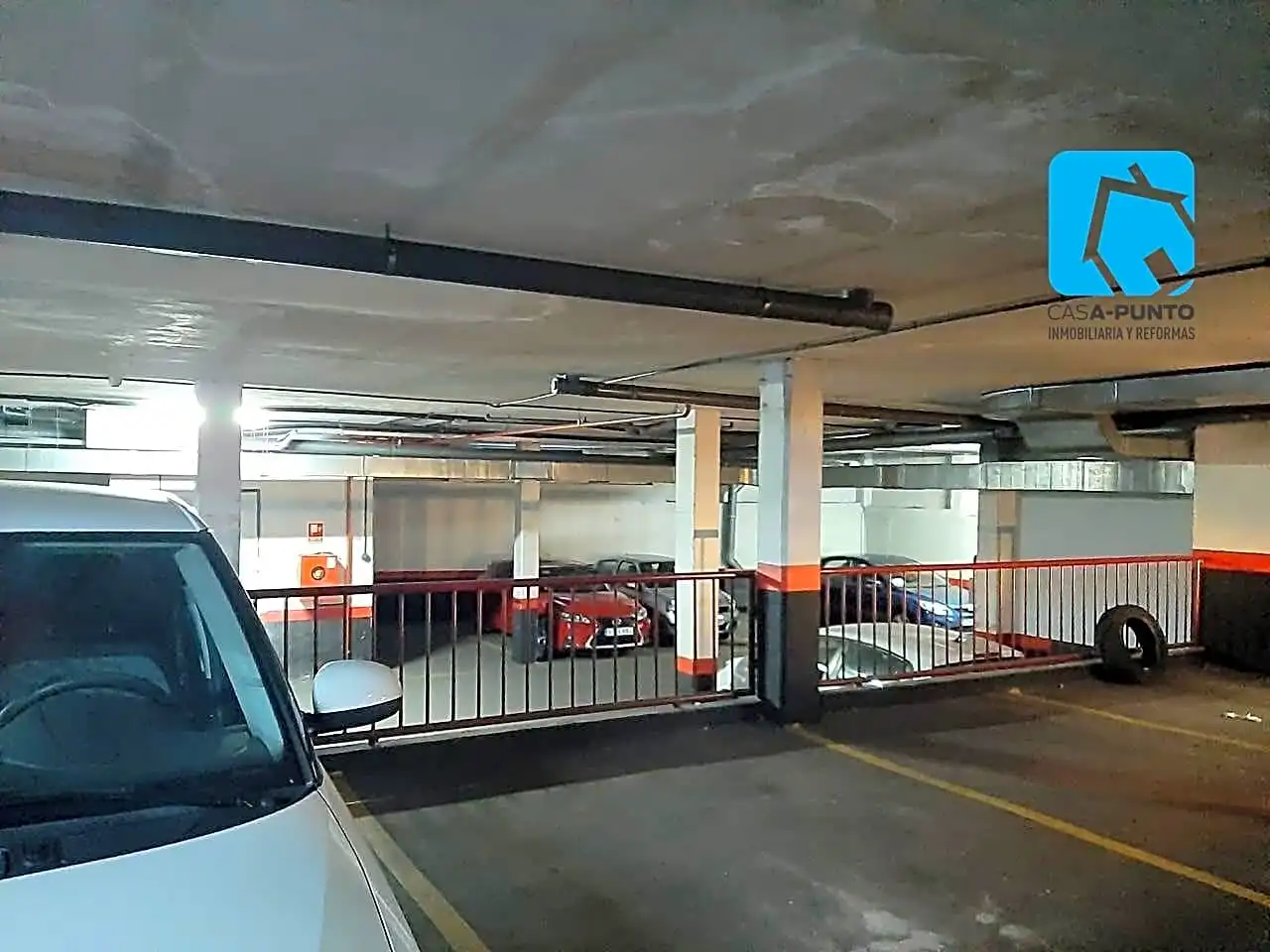 Aparcamiento en venta en De Saturnino Calleja 3, imagen 8