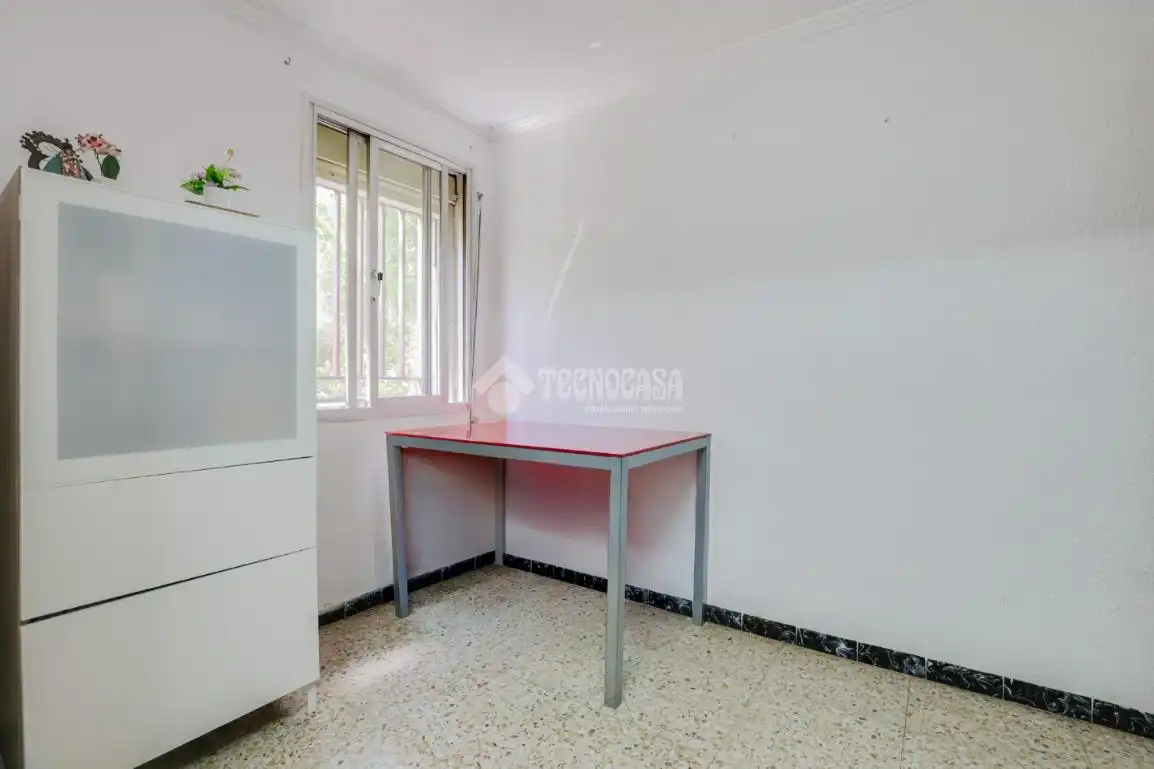 Habitación de Piso en venta en Sabadell con Aire acondicionado y Terraza