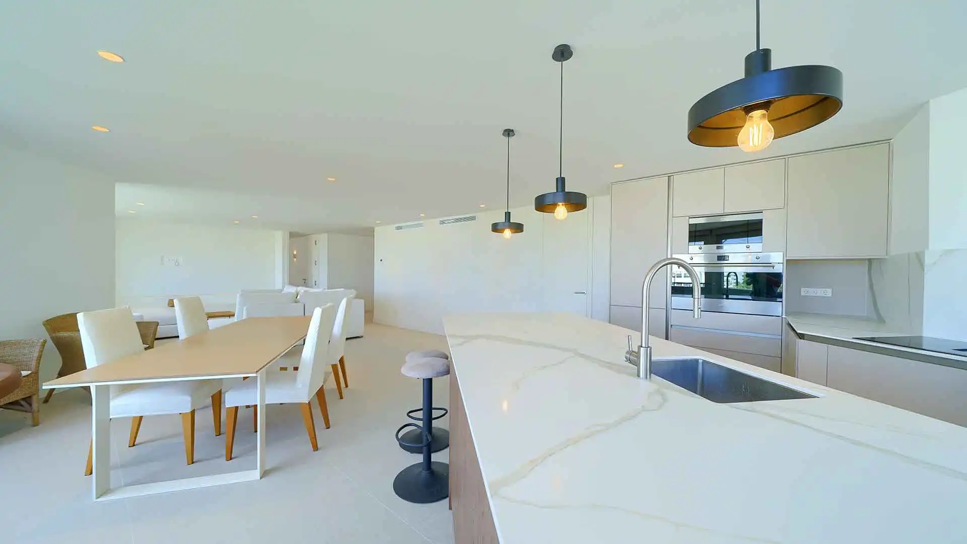 Kitchen of Attic for sale in Marbella  with Air Conditioner, Terrace and Storage room