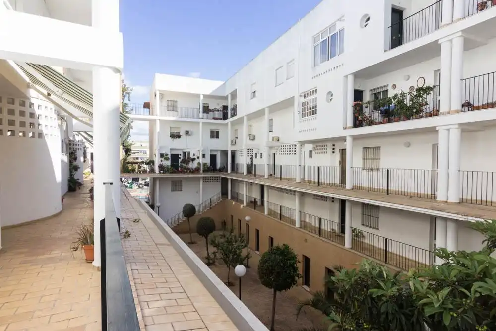 Vista exterior de Dúplex en venda en El Puerto de Santa María amb Aire condicionat i Balcó