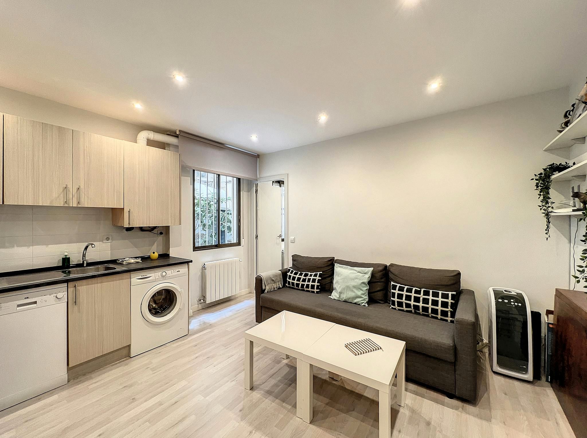 Flat to rent in N/A, Ibiza de Madrid