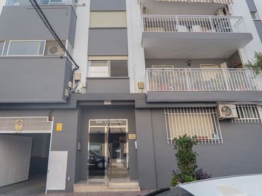 Flat for sale in C/ Pedro Nogueroles Roche