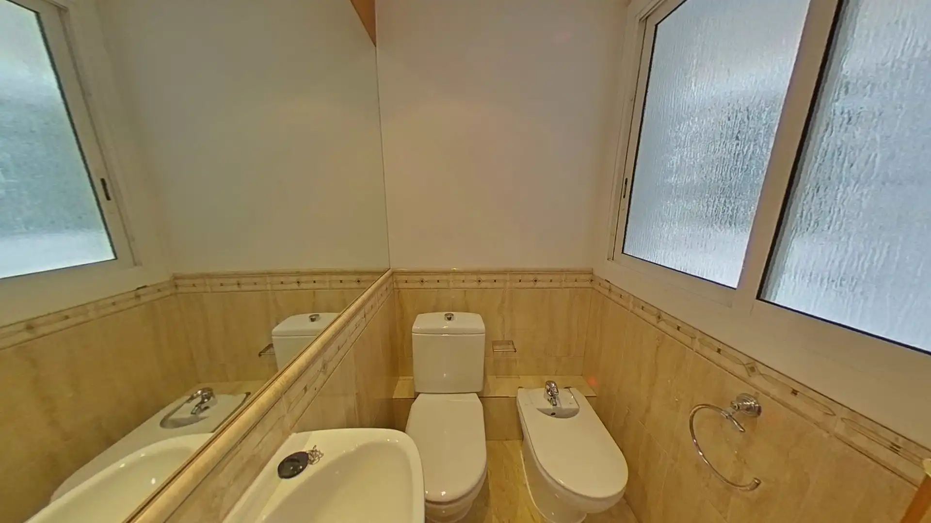 Baño de Piso en venta en Barcelona con Calefacción y Amueblado