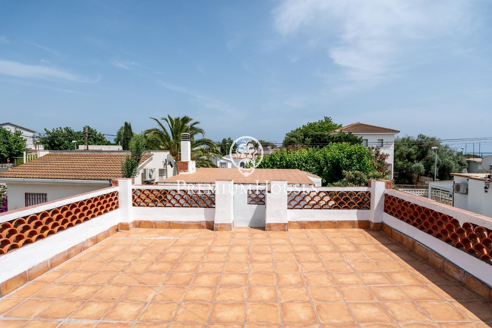 Exterior view of House or chalet for sale in Torredembarra  with Heating, Private garden and Terrace