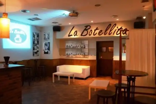 Local en venta en Plaza del Mar Egeo, El Puerto