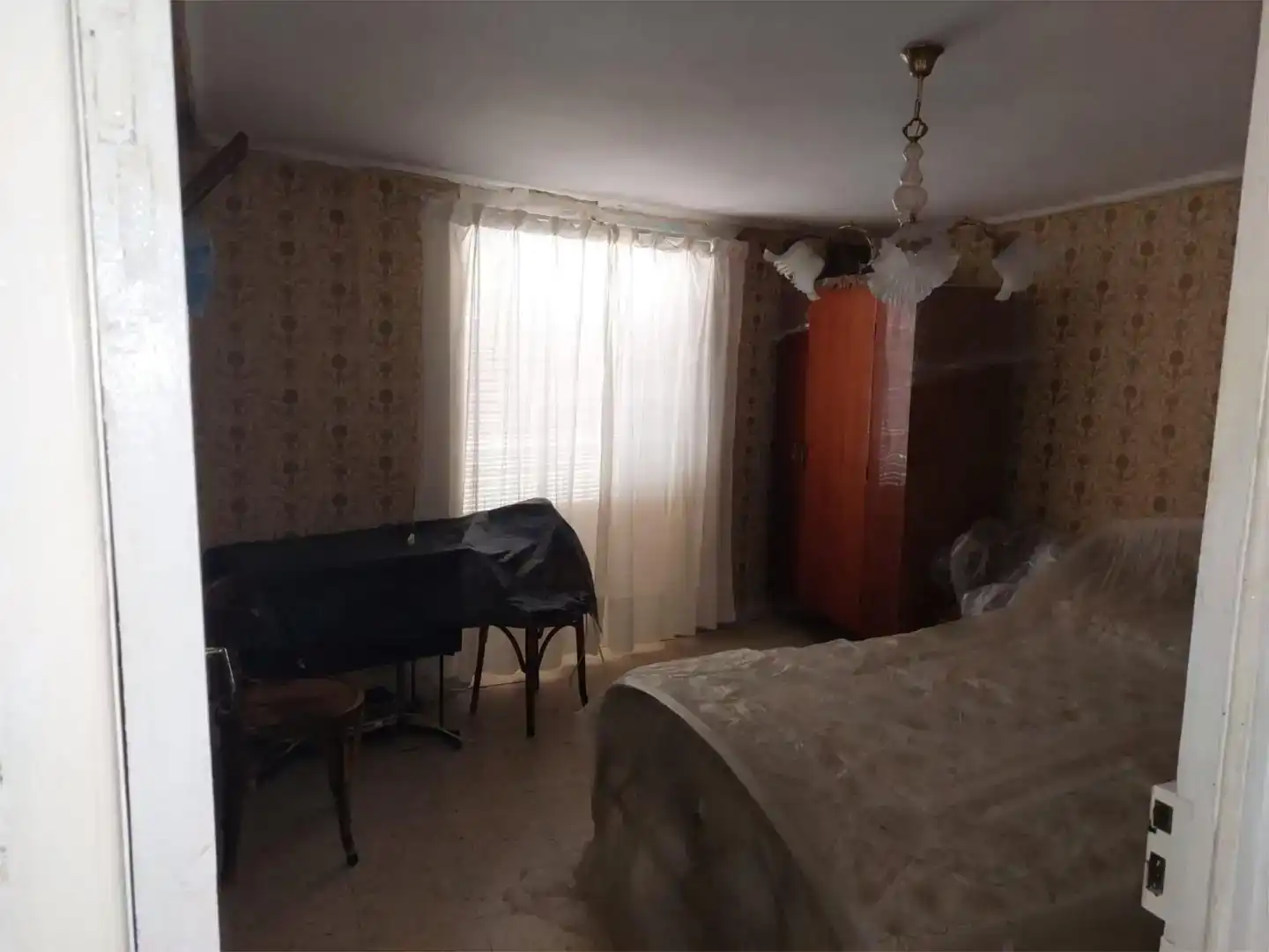 Dormitori de Pis en venda en Tormellas amb Moblat i Balcó