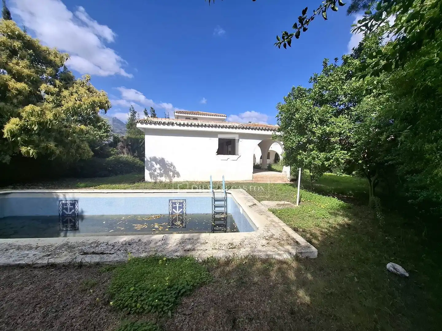 Exterior view of Houses for sale in Marbella  with Private garden, Terrace and Storage room