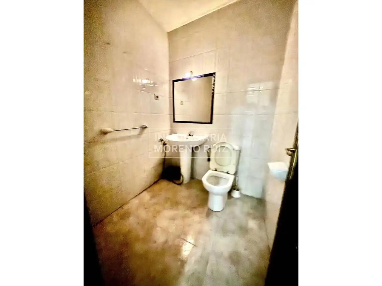 Local comercial en venda a Baena, imagen 6