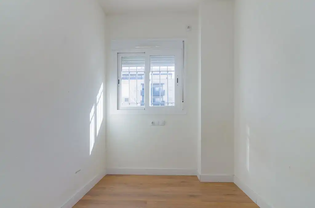 Piso en venta en C/ Dr Santiago Ramón y Cajal, Puertas del sur - Guadabajaque