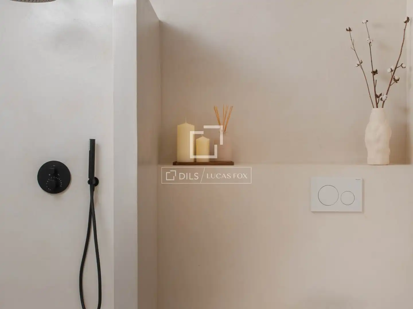 Badezimmer von Wohnung zum Verkauf in Eivissa mit Klimaanlage, Heizung und Privatgarten