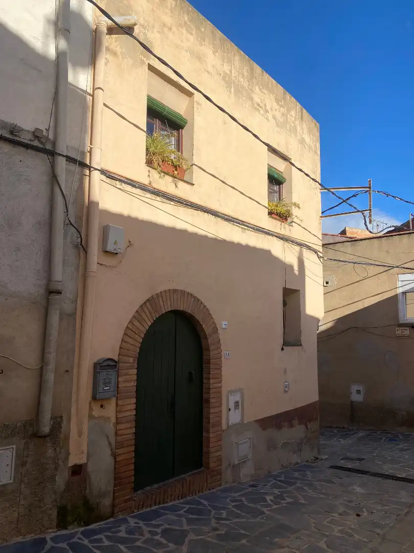Vista exterior de Finca rústica en venta en Riudecanyes con Calefacción, Terraza y Amueblado