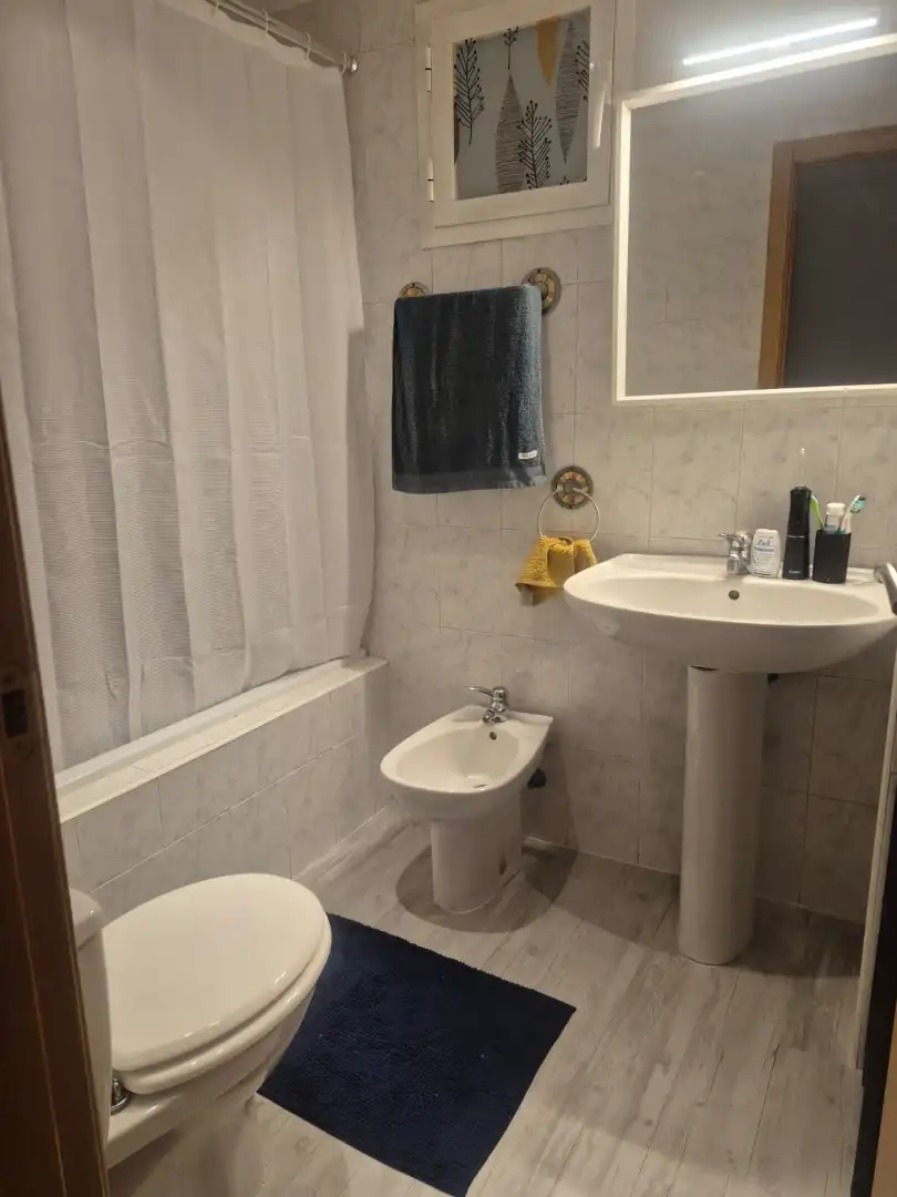Bathroom of Flat for sale in Valdemoro  with Air Conditioner, Heating and Private garden