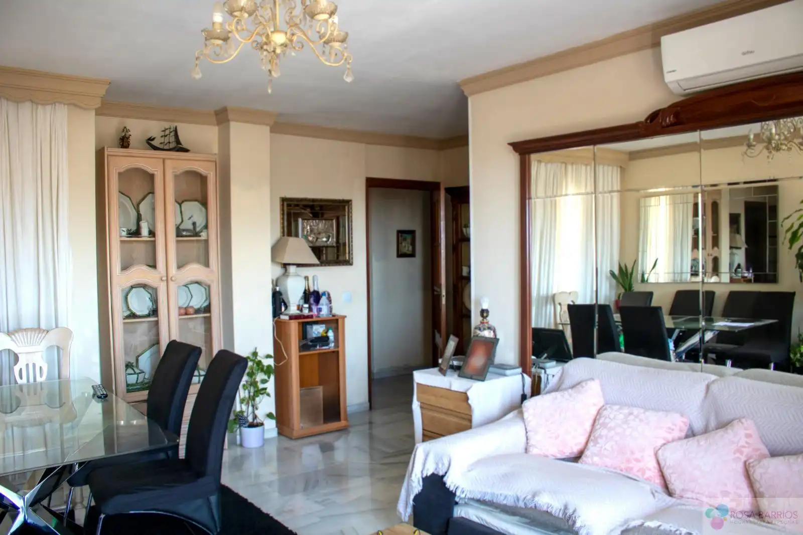 Ático con ascensor en venta en San Pedro de Alcántara, imagen 2