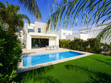 Villa con piscina in vendita a Ciudad Quesada