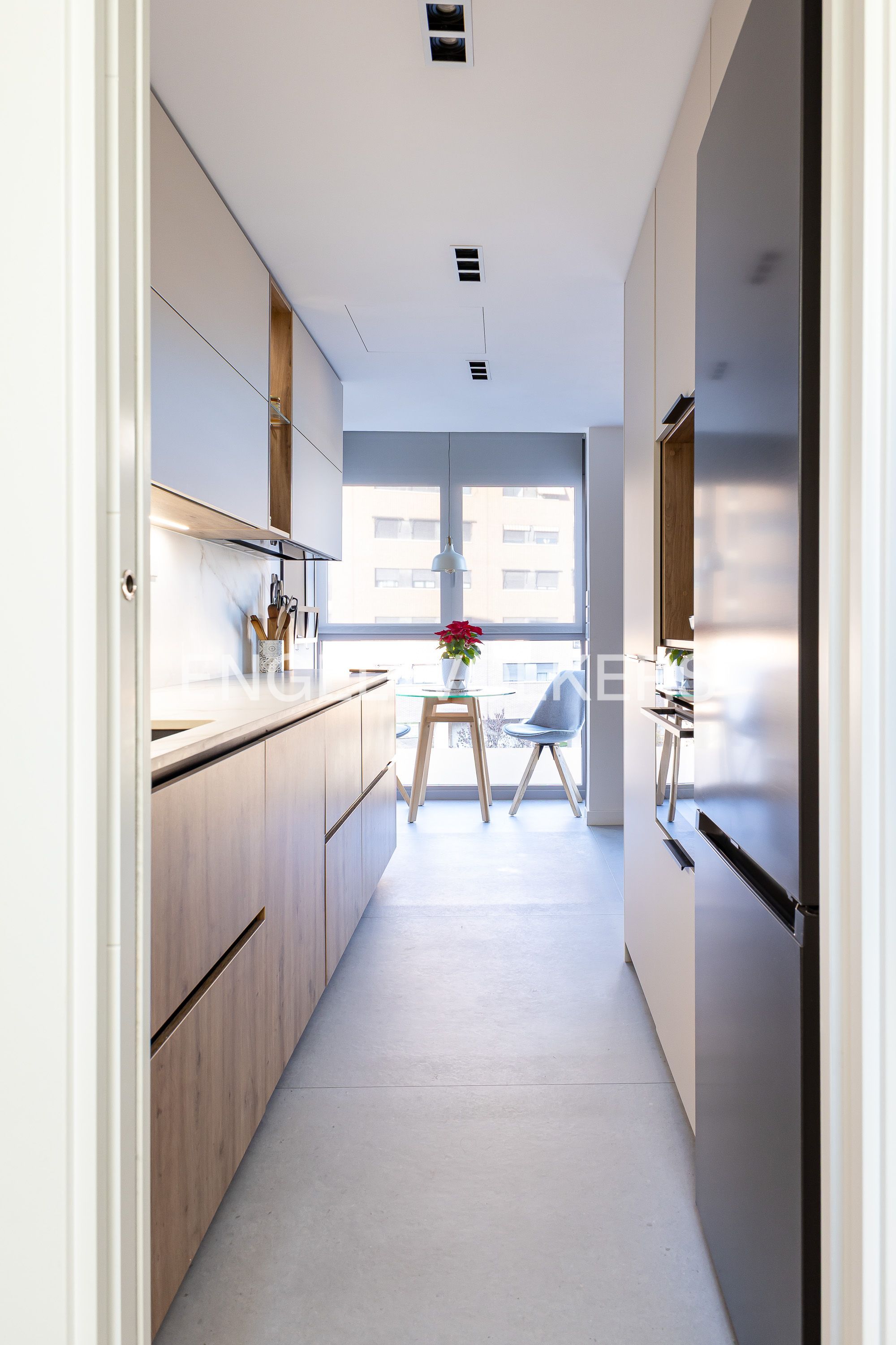 Kitchen of Attic for sale in  Madrid Capital  with Air Conditioner, Heating and Private garden