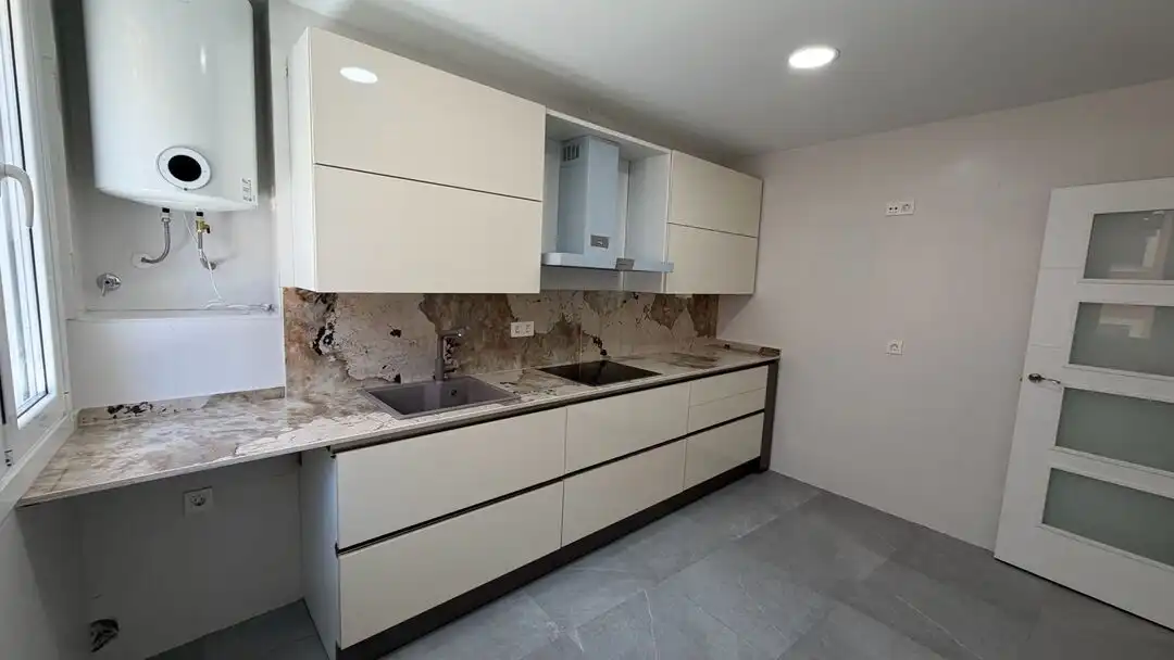 Cocina de Piso en venta en Vitoria - Gasteiz con Calefacción