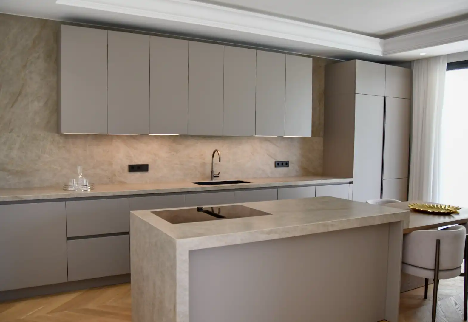 Chalet con piscina en venta en Milla de Oro, imagen 9