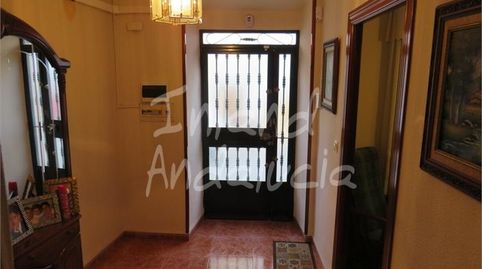 Foto 4 de Casa adosada en venta en Martos, Jaén