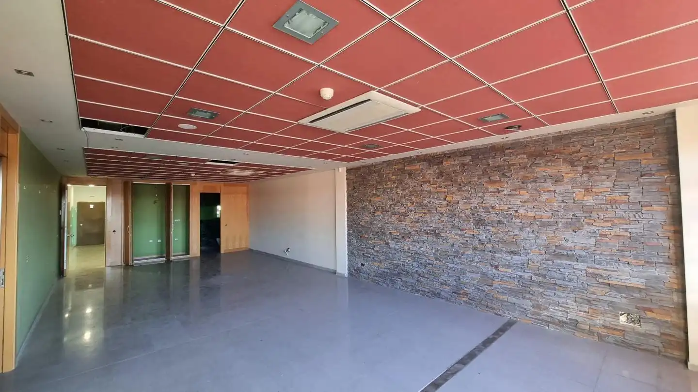 Local comercial en venda a La Tejera