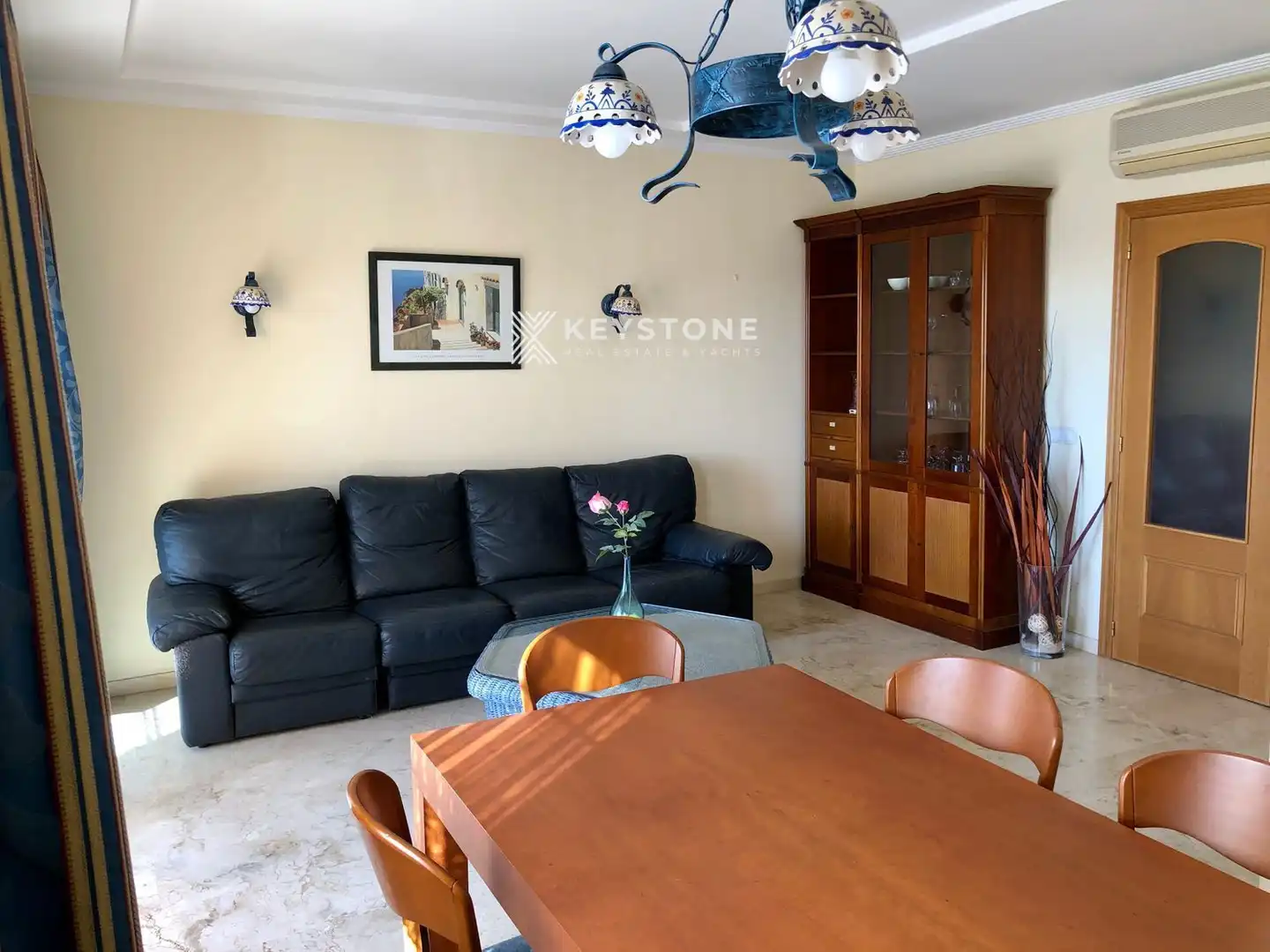 Sala d'estar de Pis de lloguer en Alcúdia amb Terrassa, Piscina i Moblat