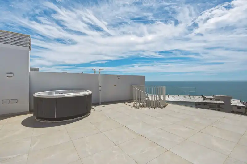 Apartament amb piscina en venda a Med Two, imagen 11