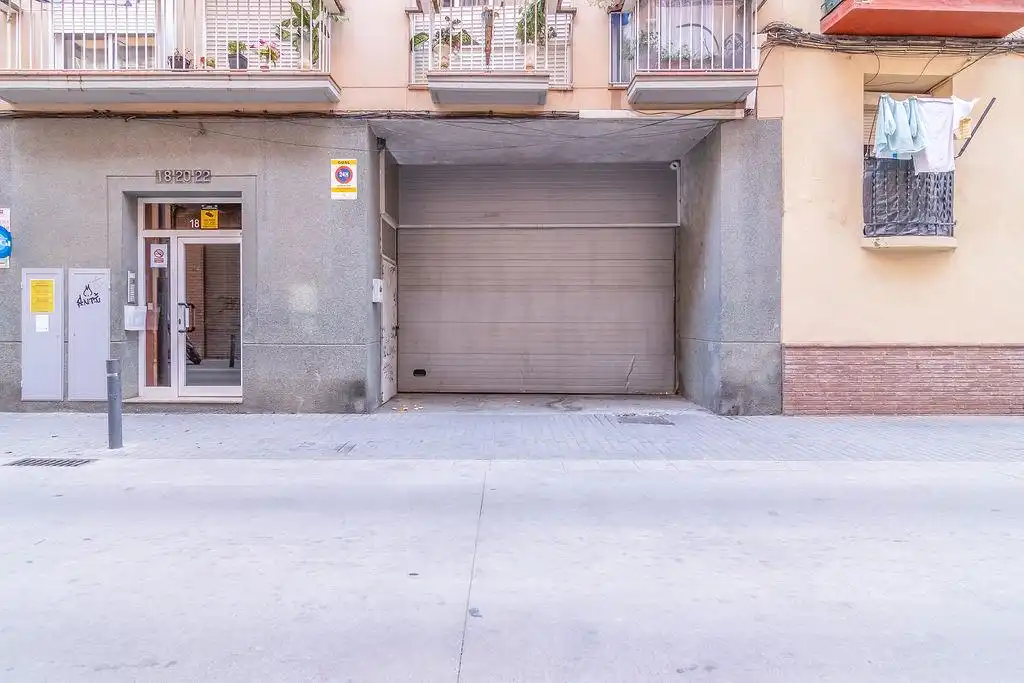Flat for sale in Carrer Sant Carles, Centre Històric