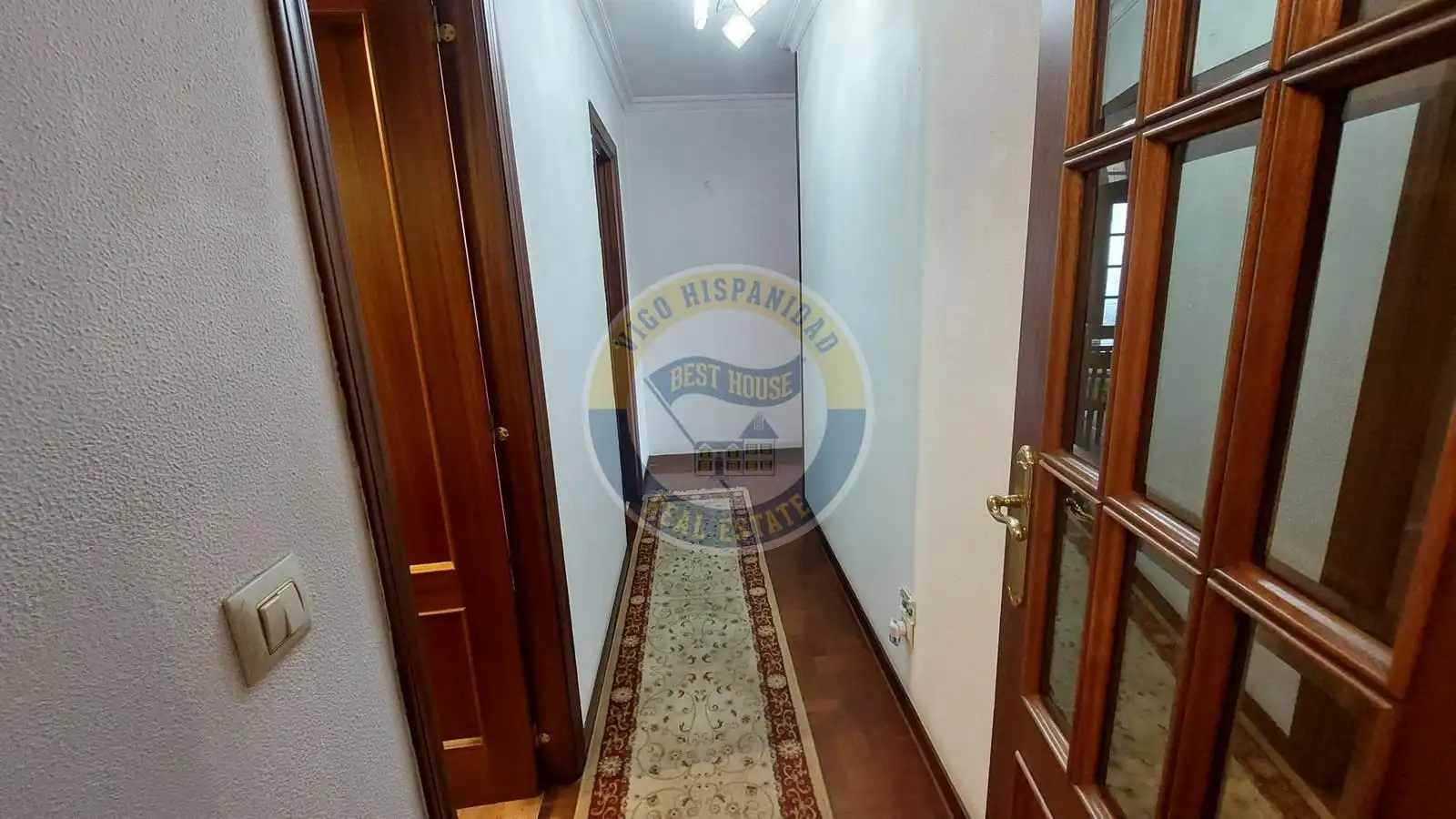 Piso en venta en Vigo  con Calefacción, Parquet y Trastero