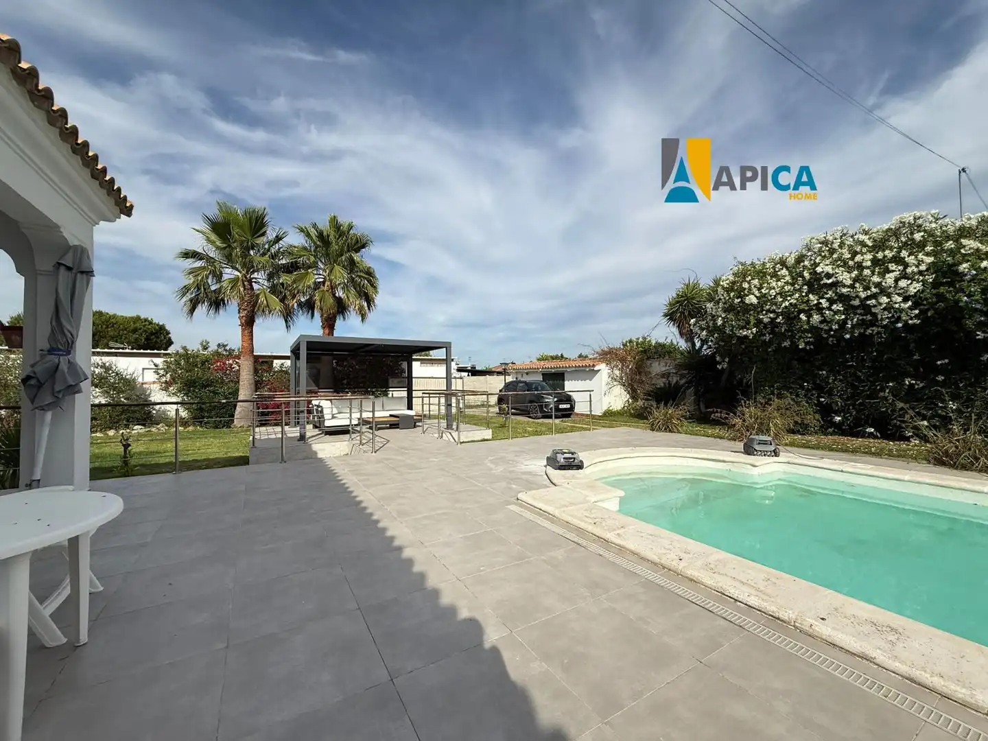 Exterior view of Houses for sale in Chiclana de la Frontera  with Air Conditioner, Terrace and Storage room