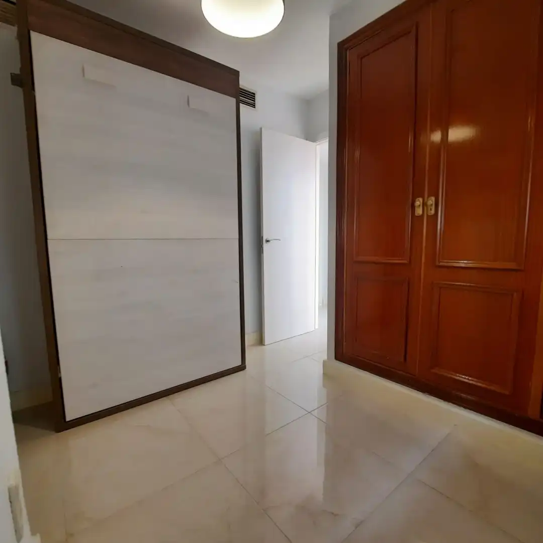Apartamento de alquiler en Badajoz con Aire acondicionado y Amueblado