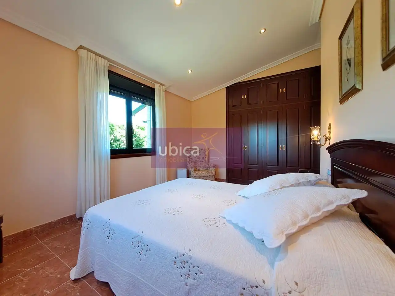 Habitación de Casa o chalet en venta en Arbo con Calefacción, Jardín privado y Terraza