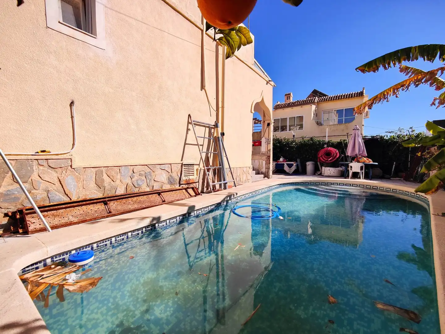 Piscina de Finca rústica en venda en San Miguel de Salinas amb Jardí privat, Piscina i Moblat
